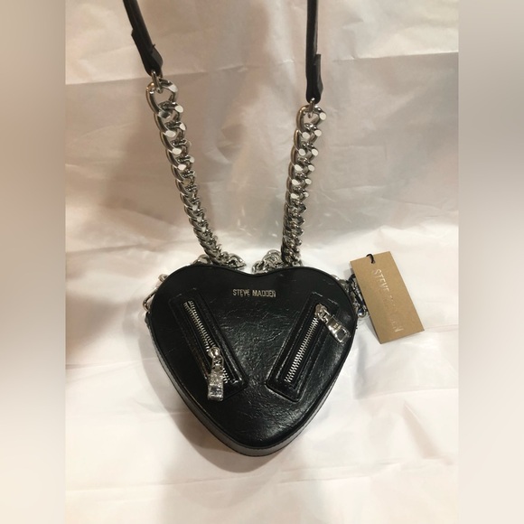 Steve Madden black crinkled zippered heavy chain heart shaped crossbody‎ bag new - Picture 3 of 17
